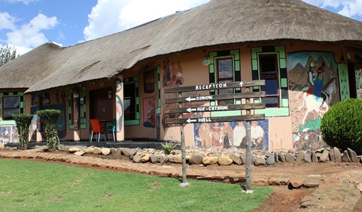 Ribaneng Lodge  and Cultural Village